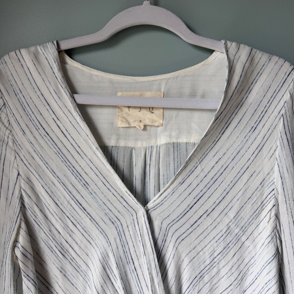 The Jetset Diaries TJD Blouse Long Sleeve Rayon Blouson Airy Lightweight Small - Picture 2 of 15